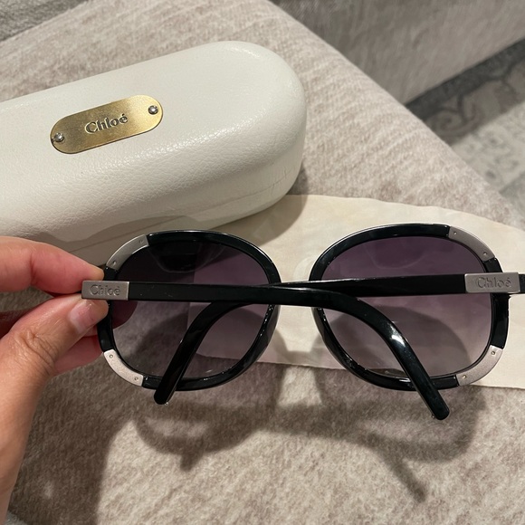 Chloe OverSized Gradient Sunglass - Picture 2 of 6